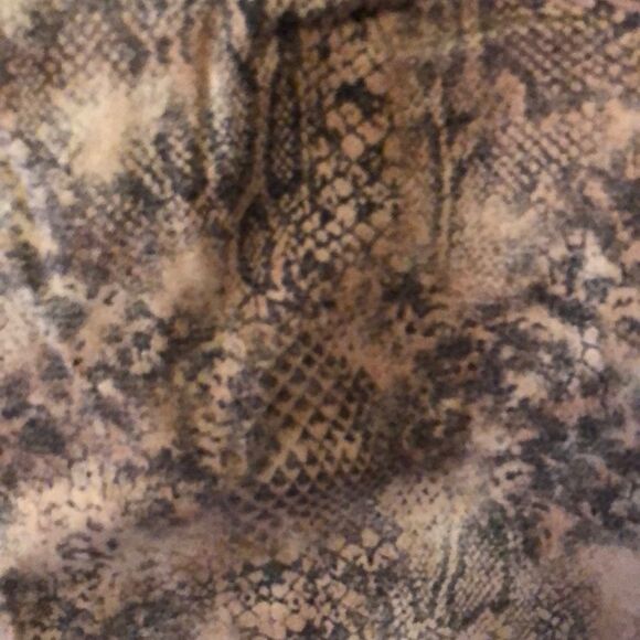 Chico's Brown Snakeskin Print Pencil Skirt 1.5 Medium - Picture 11 of 13